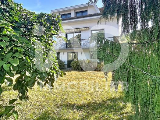 Maison à vendre 260 000 € 8 pièces 5 chambres 226 m² 1 963 m² de terrain Fresse-sur-Moselle 88160
