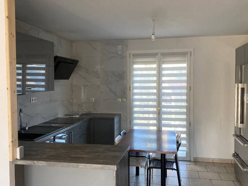 Maison à louer, 107m², MARDIE