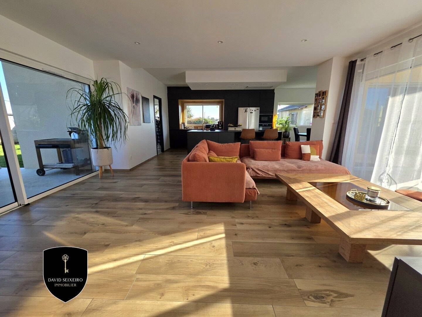 Maison à vendre, 135m², SAINT JEAN DE THURIGNEUX