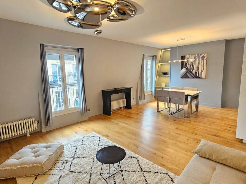 Maison à louer, 50m², PARIS 18E