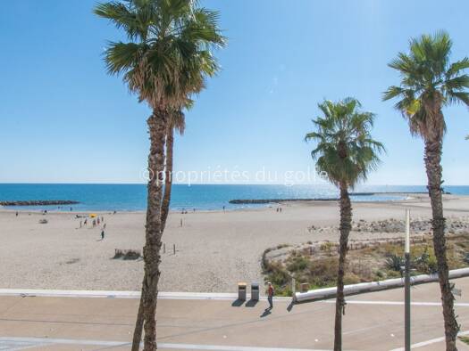 Appartement à vendre 1 800 000 € 5 pièces 4 chambres 143 m² Étage 2/3 Espace Villeroy-Les Quilles Sète 34200