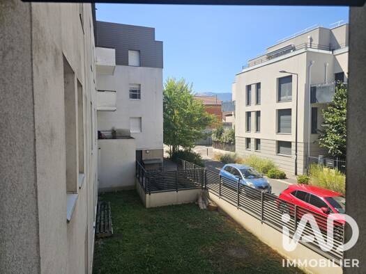 Appartement à vendre 71 500 € 1 pièce 22,05 m² Étage 1/2 Abbaye Grenoble 38100