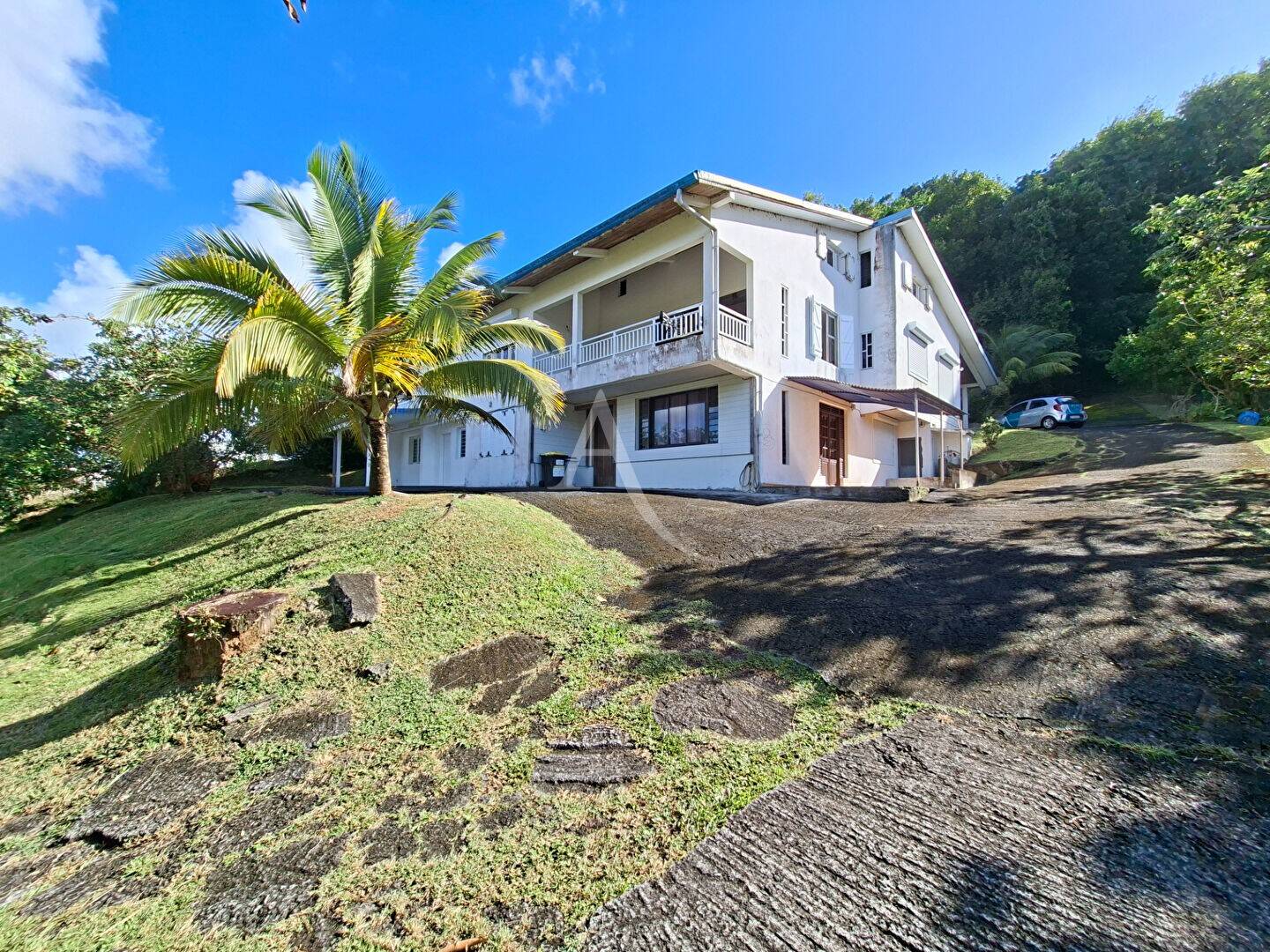 Maison à vendre, 303m², FORT DE FRANCE