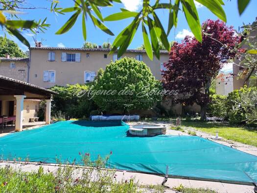 Maison à vendre 441 000 € 11 pièces 5 chambres 267,9 m² 923 m² de terrain Varages 83670