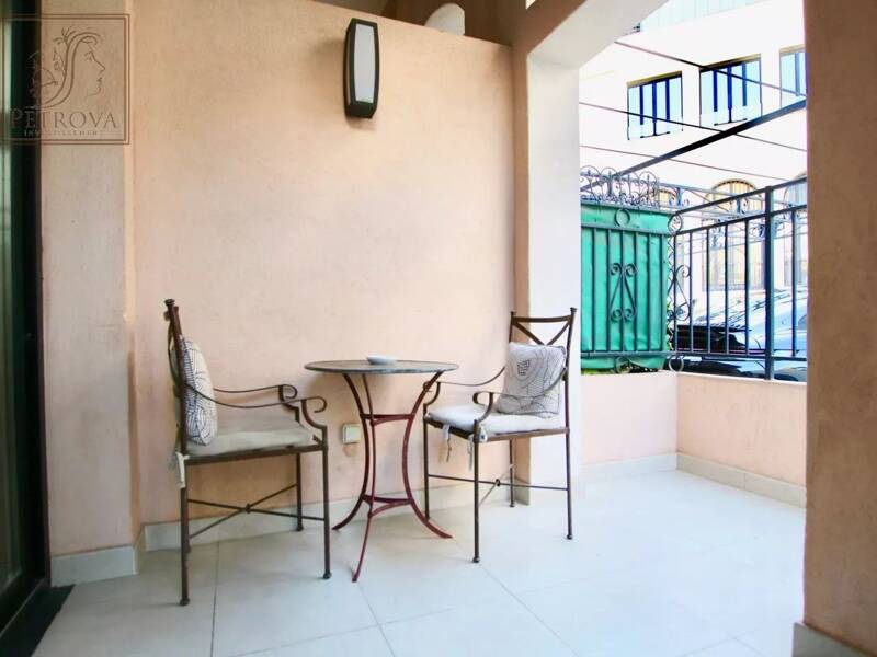 Maison à louer, 38m², NICE