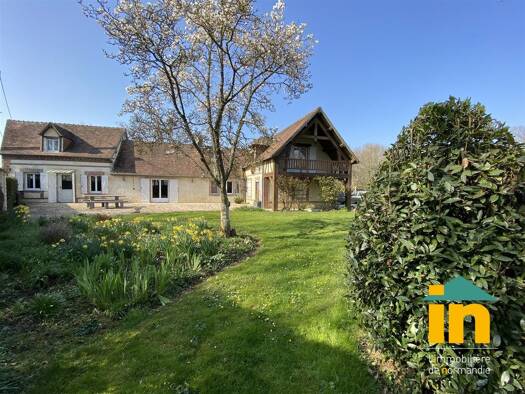 Maison à vendre 197 000 € 8 pièces 4 chambres 230 m² 2 350 m² de terrain Tourouvre 61190