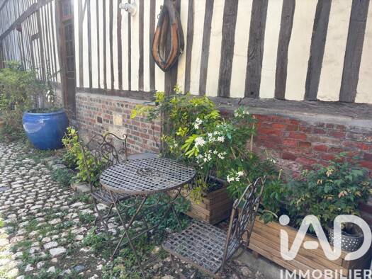 Maison de ville à vendre 280 000 € 5 pièces 3 chambres 130 m² Centre Ville Pont-Audemer 27500