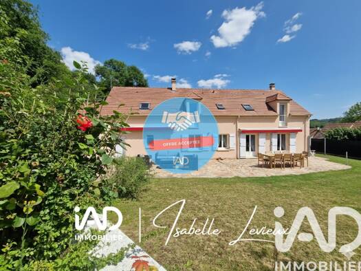 Maison à vendre 459 000 € 8 pièces 4 chambres 175 m² 3 945 m² de terrain Brueil-en-Vexin 78440