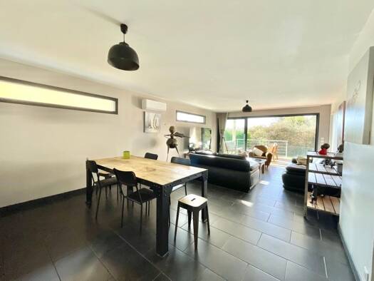 Maison à vendre 409 500 € 5 pièces 4 chambres 118 m² 300 m² de terrain Sud Bassens 33530