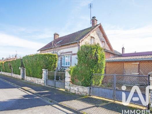 Maison à vendre 395 000 € 5 pièces 3 chambres 145 m² 992 m² de terrain Bellicart Compiègne 60200