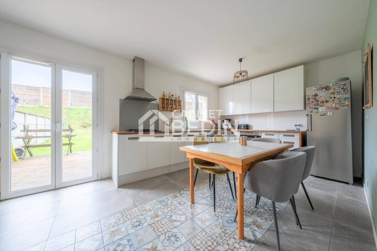 Maison à vendre, 121m², EYSINES
