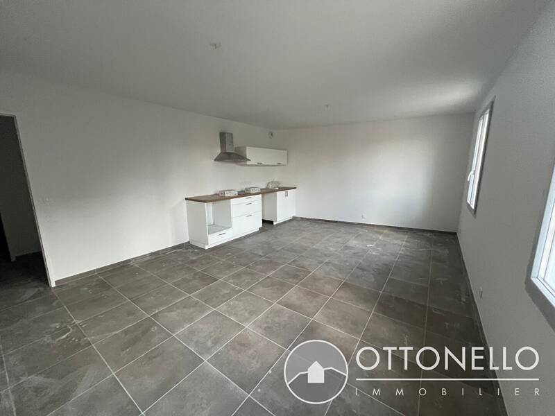 Maison à louer, 52m², ROQUEBRUNE SUR ARGENS