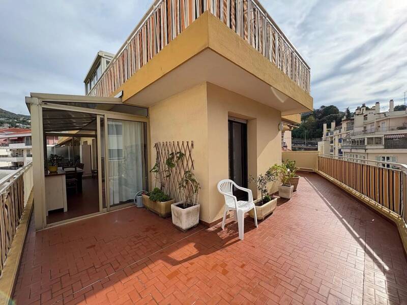 Maison à louer, 86m², NICE