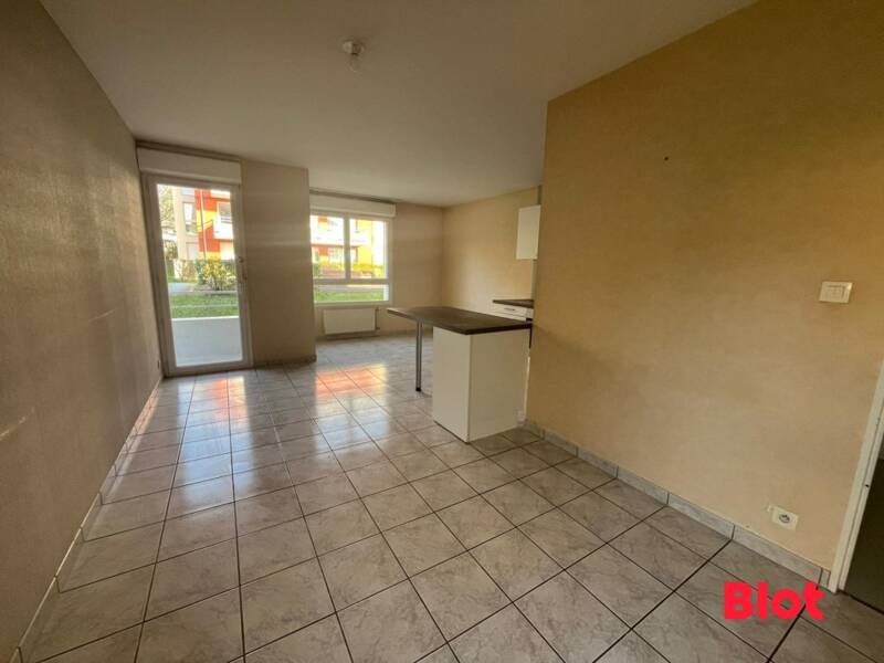 Maison à louer, 56m², CHARTRES DE BRETAGNE