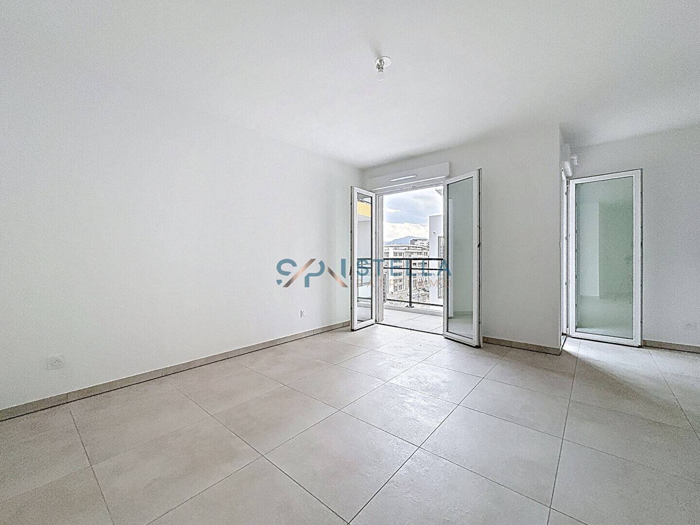 Maison à louer, 29m², AJACCIO