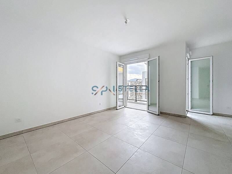 Maison à louer, 29m², AJACCIO