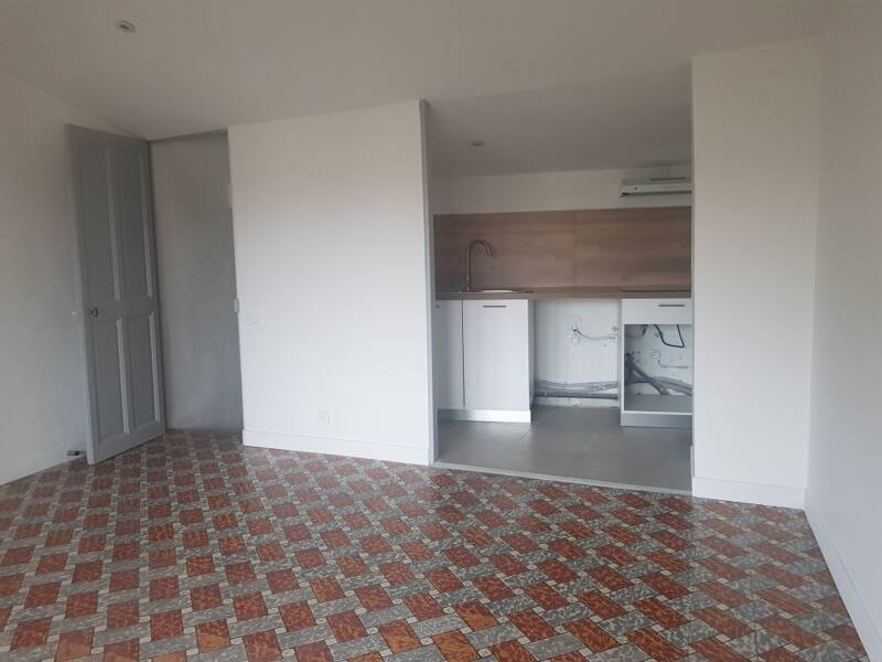 Maison à louer, 42m², NIMES