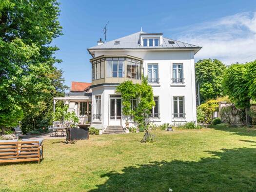 Maison à vendre 1 349 000 € 10 pièces 7 chambres 310 m² 1 256 m² de terrain Montmorency 95160