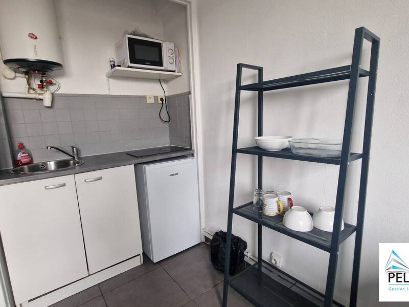 Maison à louer, 17m², MARSEILLE 1ER