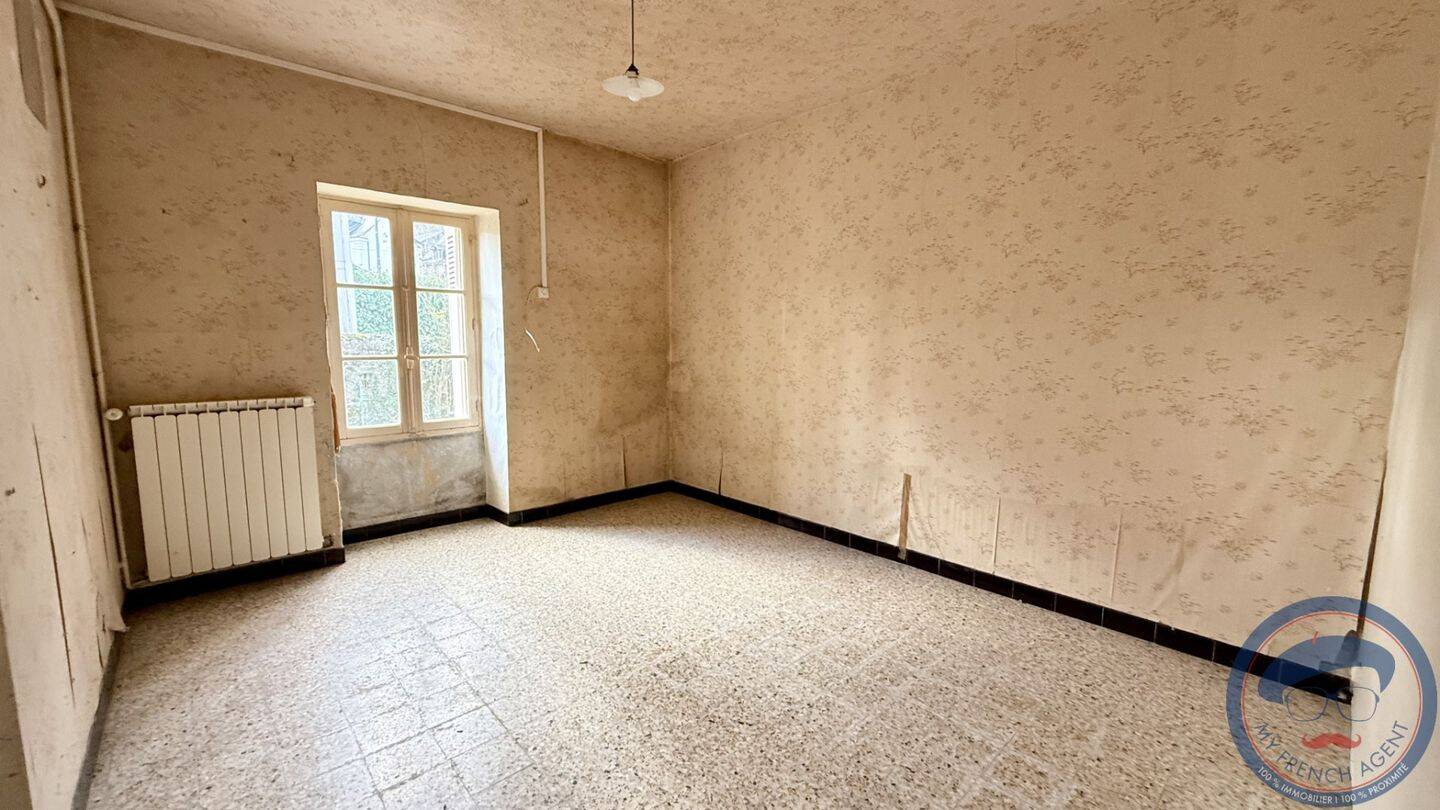 Maison à vendre, 109m², VILLAINES LES ROCHERS