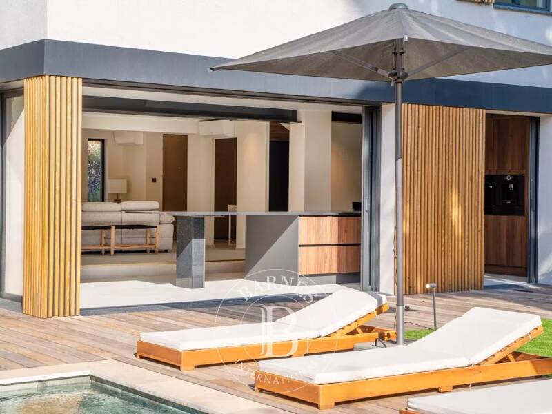 Maison à vendre, 140m², LA CROIX VALMER