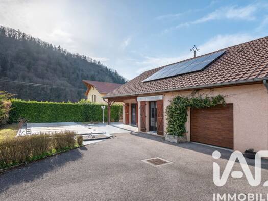 Maison de plain-pied à vendre 339 000 € 5 pièces 3 chambres 95 m² 1 015 m² de terrain Voiron 38500