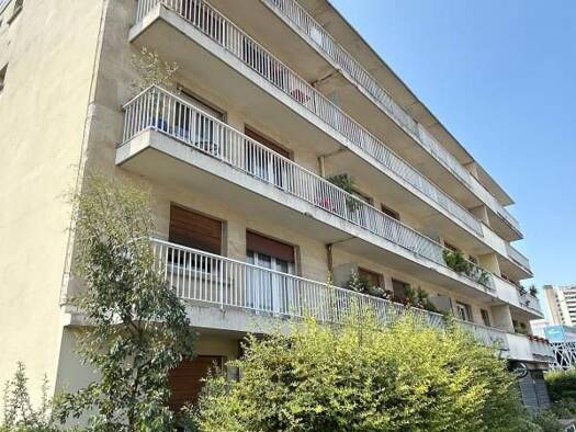 Appartement à vendre 289 000 € 3 pièces 2 chambres 71,99 m² Étage 2/4 Cimetiere Créteil 94000