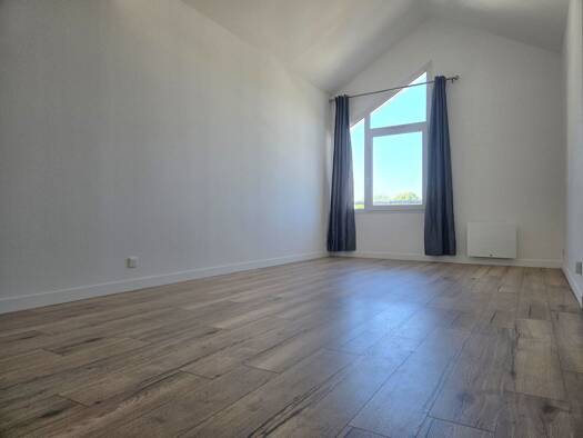 Appartement à louer 950 € 2 pièces 1 chambre 49,71 m² Étage 3/3 Clémenceau-Pointcaré Sud Lagny-sur-Marne 77400