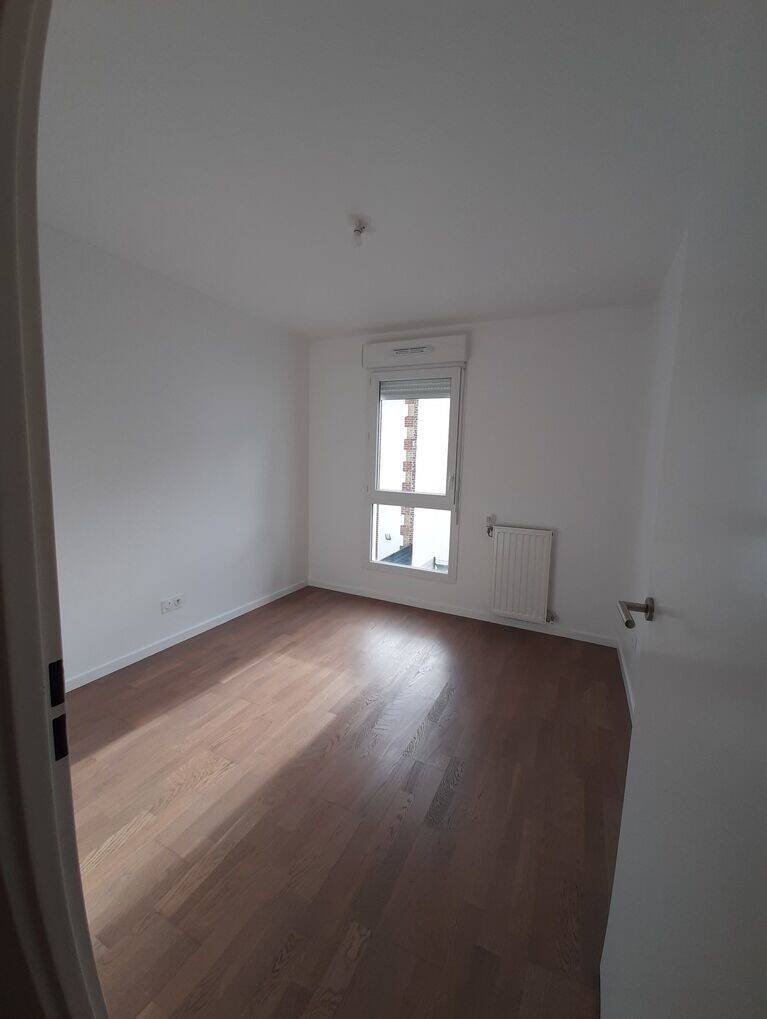 Maison à louer, 83m², COURBEVOIE