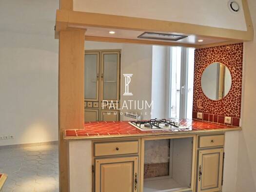 Duplex à vendre 164 000 € 4 pièces 3 chambres 90 m² 3ème étage Quartiers Nord-Les Chaumianes-Le Thor Sisteron 04200