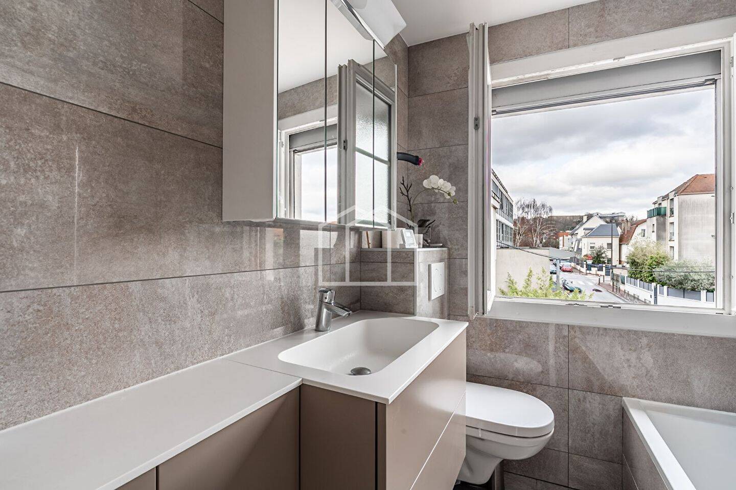 Maison à vendre, 75m², SURESNES