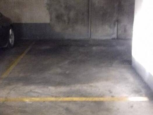 Parking à louer 102 € Carnot Cannes 06400
