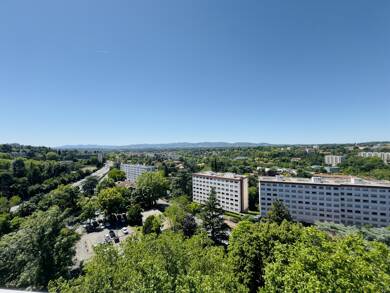 Appartement à vendre 350 000 € 5 pièces 4 chambres 119 m² Dernier étage, Étage 12/12 Lyon 9ème 69009