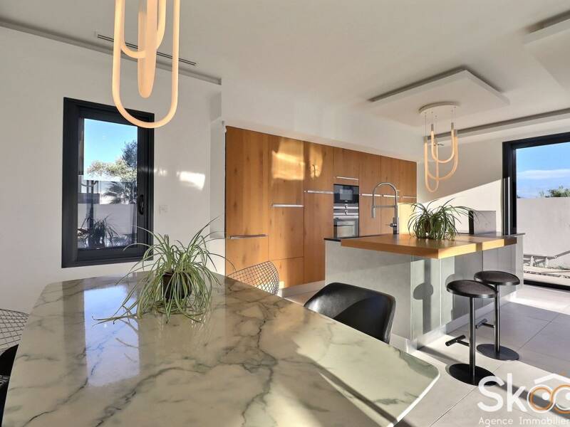 Maison à vendre, 154m², PIGNAN