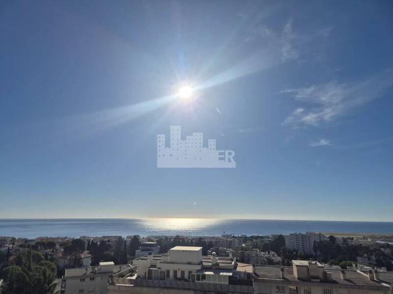 Maison à louer, 51m², NICE