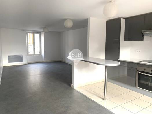 Appartement à louer 1 030 € 4 pièces 3 chambres 82,5 m² Étage 1/1 Linas 91310