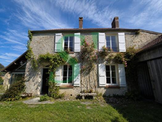 Maison à vendre 295 000 € 7 pièces 4 chambres 151 m² 1 510 m² de terrain Magny-en-Vexin 95420