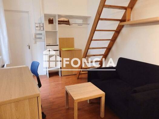 Appartement à louer - logement étudiant 370 € 1 pièce 16,7 m² RDC Centre-Marcadieu-Marne Tarbes 65000