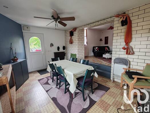 Maison à vendre 142 500 € 8 pièces 5 chambres 160,6 m² 529 m² de terrain Chézy-sur-Marne 02570