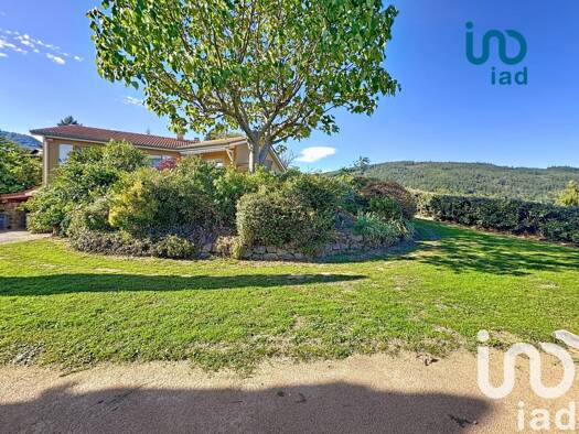 Maison en viager 210 000 € 3 pièces 2 chambres 95 m² 1 568 m² de terrain Véranne 42520