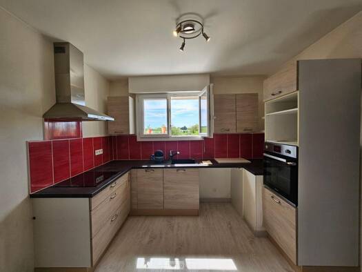 Maison à vendre 219 515 € 5 pièces 4 chambres 118 m² 692 m² de terrain Vienne Blois 41000