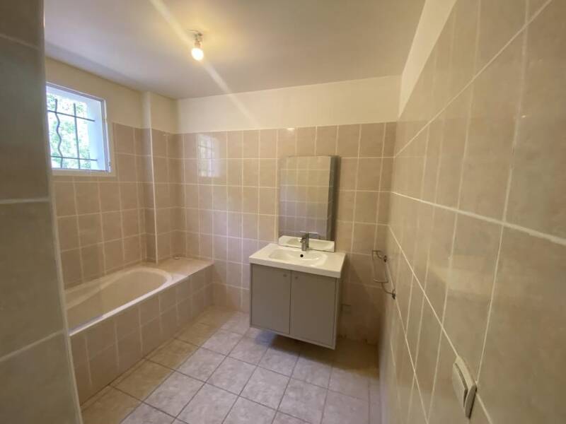 Maison à louer, 90m², DRAGUIGNAN