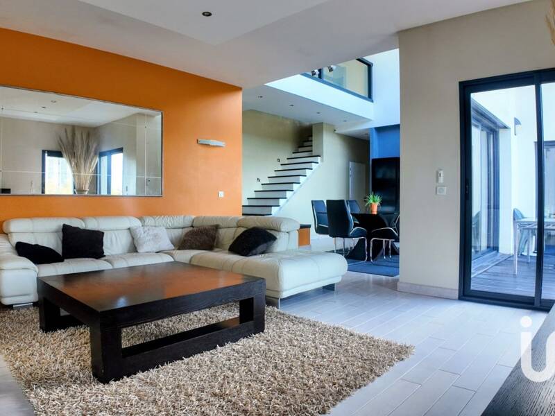 Maison à vendre, 160m², SAINT ETIENNE