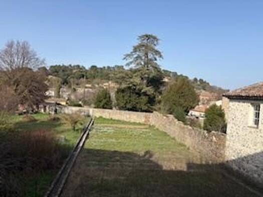 Appartement à louer 535 € 2 pièces 59,1 m² 1er étage Tourves 83170