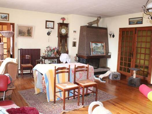 Maison à vendre 146 000 € 7 pièces 5 chambres 172 m² 340 m² de terrain Langogne 48300