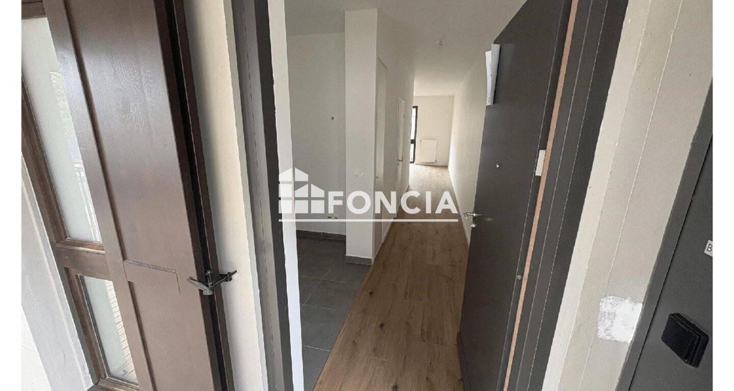 Maison à louer, 47m², NANTERRE