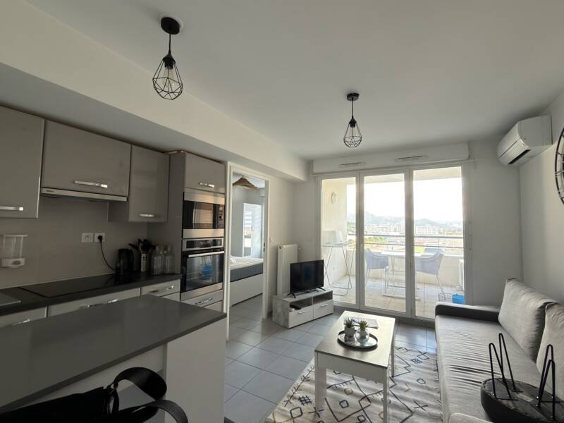 Maison à louer, 35m², MARSEILLE 12E