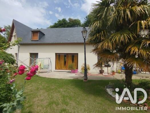 Maison à vendre 260 000 € 7 pièces 4 chambres 214 m² 1 113 m² de terrain Beaumont-le-Roger 27170