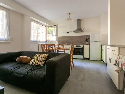 Appartement à vendre 128 400 € 2 pièces 1 chambre 49 m² RDC/4 Tillay-Garotterie Saint-Herblain 44800