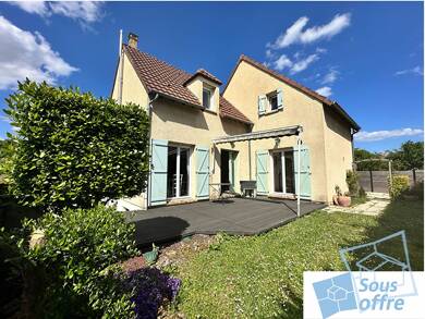 Maison de plain-pied à vendre 635 000 € 6 pièces 4 chambres 122 m² 413 m² de terrain La Gravière-Centre Village Voisins le Bretonneux 78960